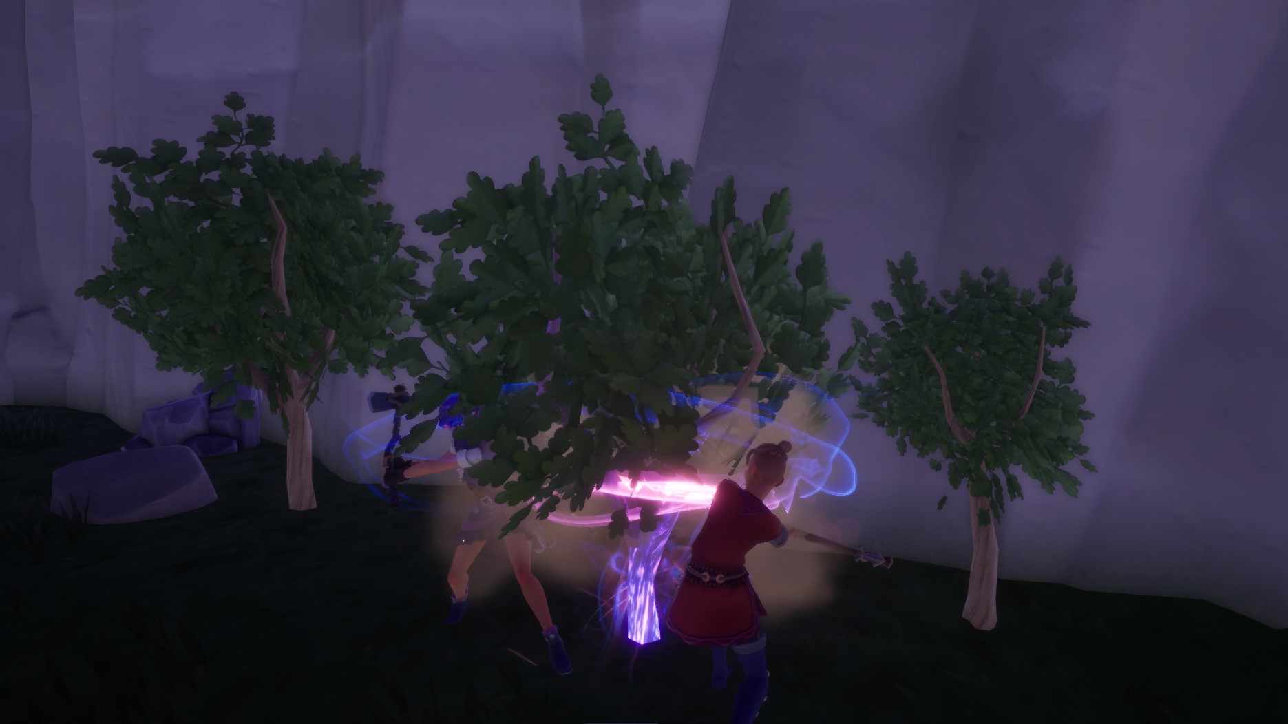 Palia - deux joueurs balancent des haches sur un arbre avec un tronc violet brillant